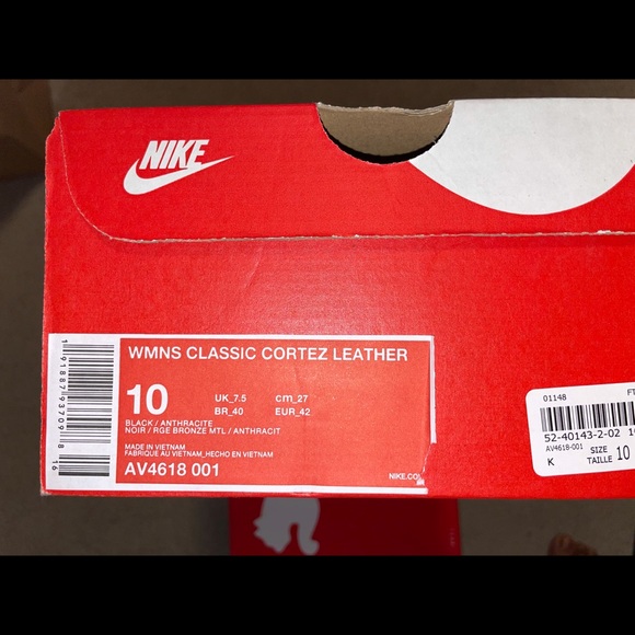 Nike Cortez - Picture 1 of 3